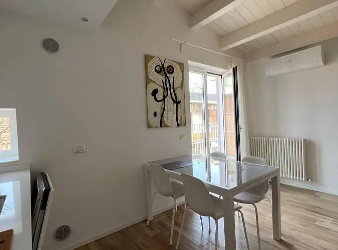 Casa Miro' Vicinissima Al Mare E Parcheggio Privato Gratuito Se Disponibile Daire *