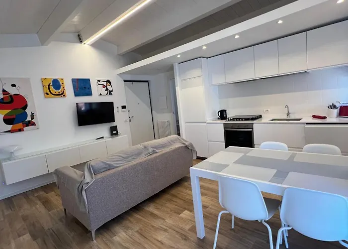 Daire Casa Miro' Vicinissima Al Mare E Parcheggio Privato Gratuito Se Disponibile *