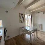 Casa Miro' Vicinissima Al Mare E Parcheggio Privato Gratuito Se Disponibile Apartment *