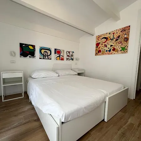 Apartman Casa Miro' Vicinissima Al Mare E Parcheggio Privato Gratuito Se Disponibile Pescara