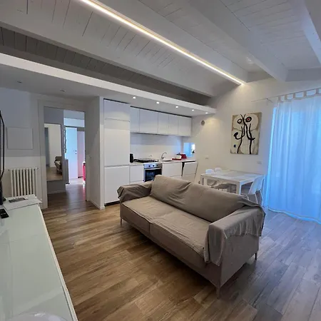 Apartmán Casa Miro' Vicinissima Al Mare E Parcheggio Privato Gratuito Se Disponibile