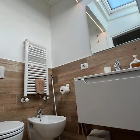 Apartment Casa Miro' Vicinissima Al Mare E Parcheggio Privato Gratuito Se Disponibile *