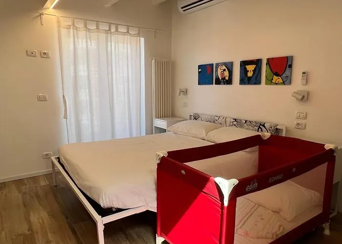 Casa Miro' Vicinissima Al Mare E Parcheggio Privato Gratuito Se Disponibile Διαμέρισμα *